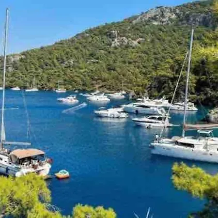 Gocek'te Mustakil Havuzlu Feriehus *